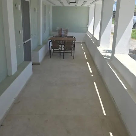 Small Budget For Vacation For Two *