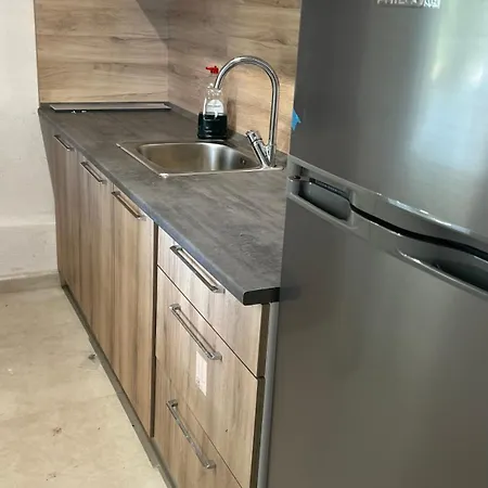 Small Budget For Vacation For Two Feriehus Néa Irákleia